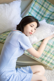 女生下面